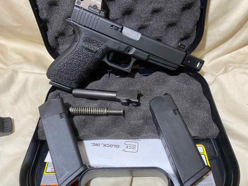 Glock 21 Gen 4 .45acp/.45 super