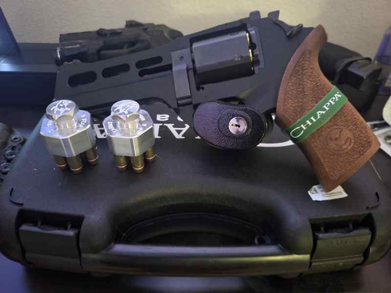 Chiappa rhino 