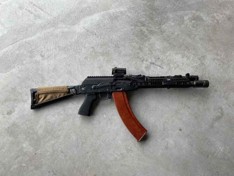 AK105 Bulgy Build 