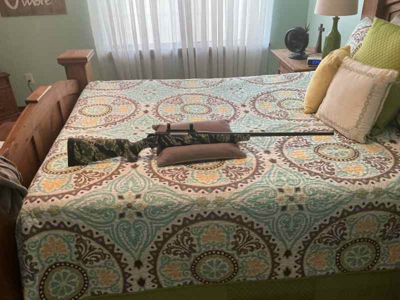 BROWNING A-BOLT $650