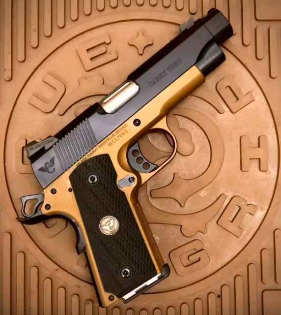 Wilson Combat Carry Comp 9mm As New two tone