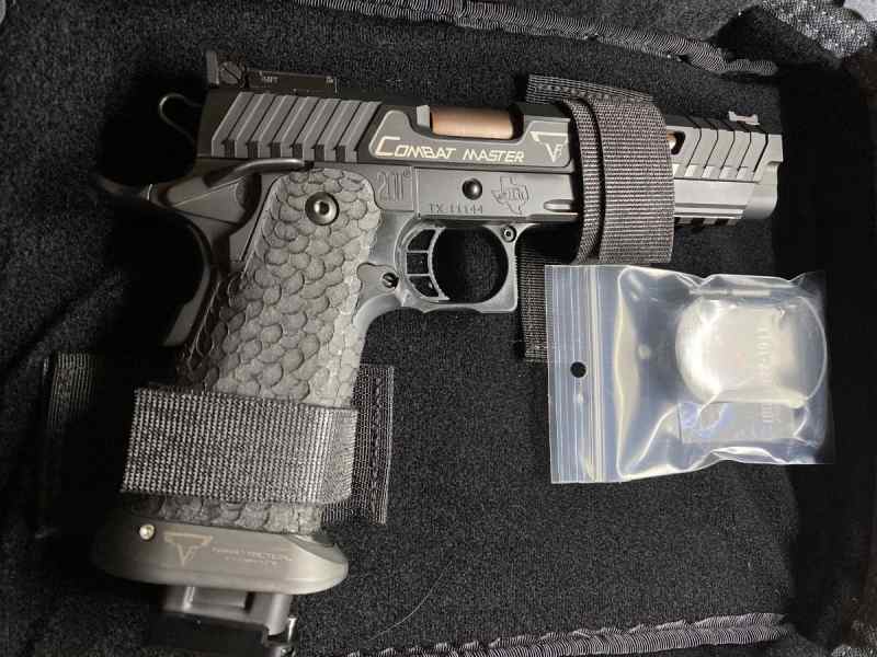 STI combat master 2011 John Wick