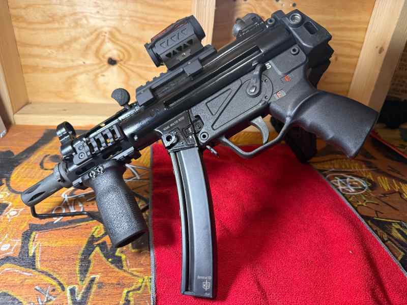 MP5k clone