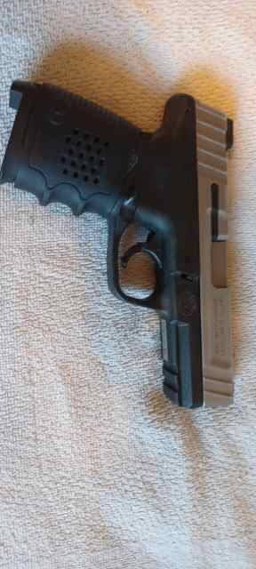 Smith &amp; Wesson SD9VE 