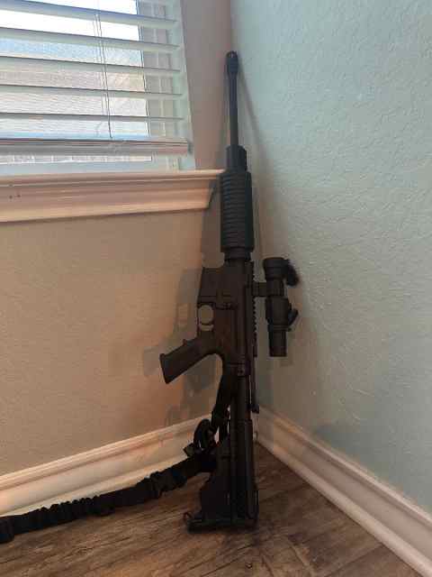 DPMS 16&quot; 5.56/.223 SEMI-AUTO SPORTACLE II RIFLE